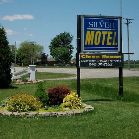 Silver Motel Chatham-Kent Екстер'єр фото